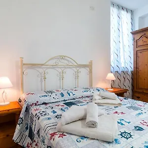  Apartamento Con Bagno Isabel Italia