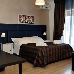 Check-inn Couette-café