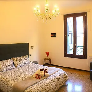  Apartamento Casa Giuliana Italia